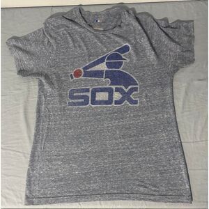 Womens Chicago White Sox T-Shirt Size Large Majestic MLB Baseball Grey